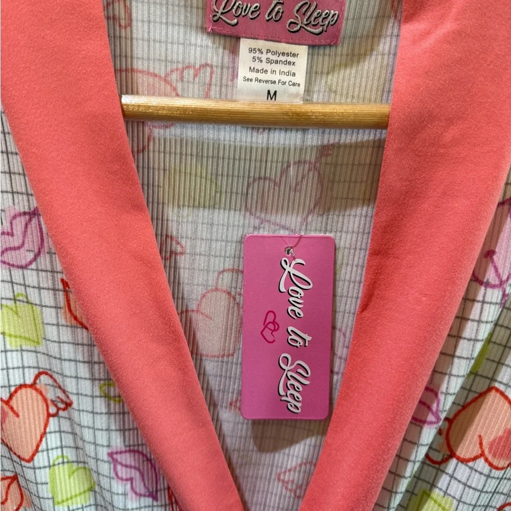 NWT Women's Pink Heart Print Robe - Picture 2 of 5